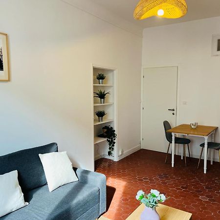 Studio En Plein Coeur Du Vieil Antibes, Vue Sur Place Romantique Exteriér fotografie